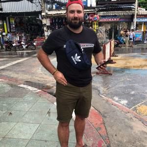 Meet your Posher, Marc-andré